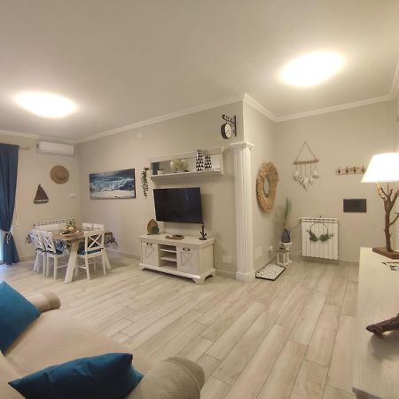 Luxury Beach House ตอร์วายานีกา ภายนอก รูปภาพ