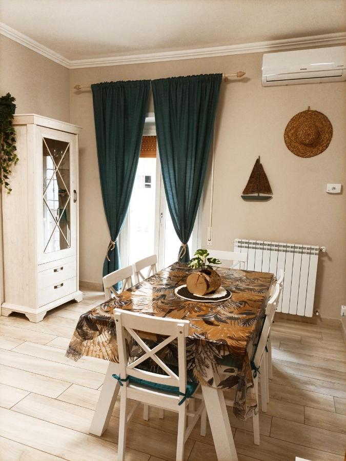 Luxury Beach House ตอร์วายานีกา ภายนอก รูปภาพ